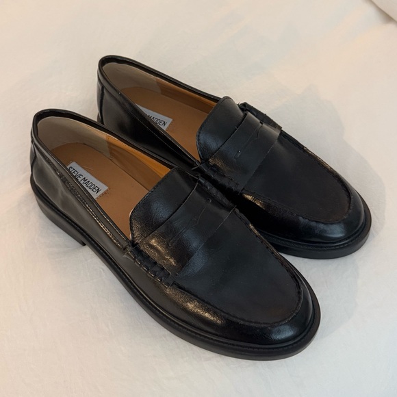 Steve Madden Shoes - Black Leather Loafers